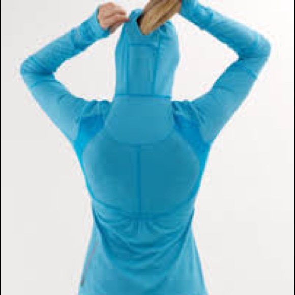 Lululemon resolution Pullover size 6 - Picture 3 of 8